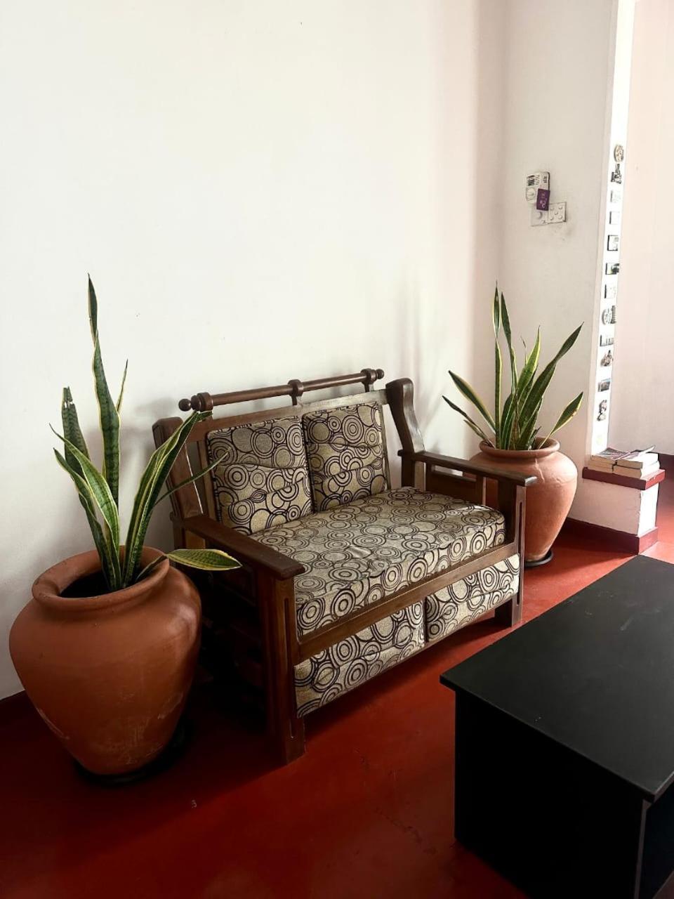 Villa Sunny Days Хикадува Екстериор снимка