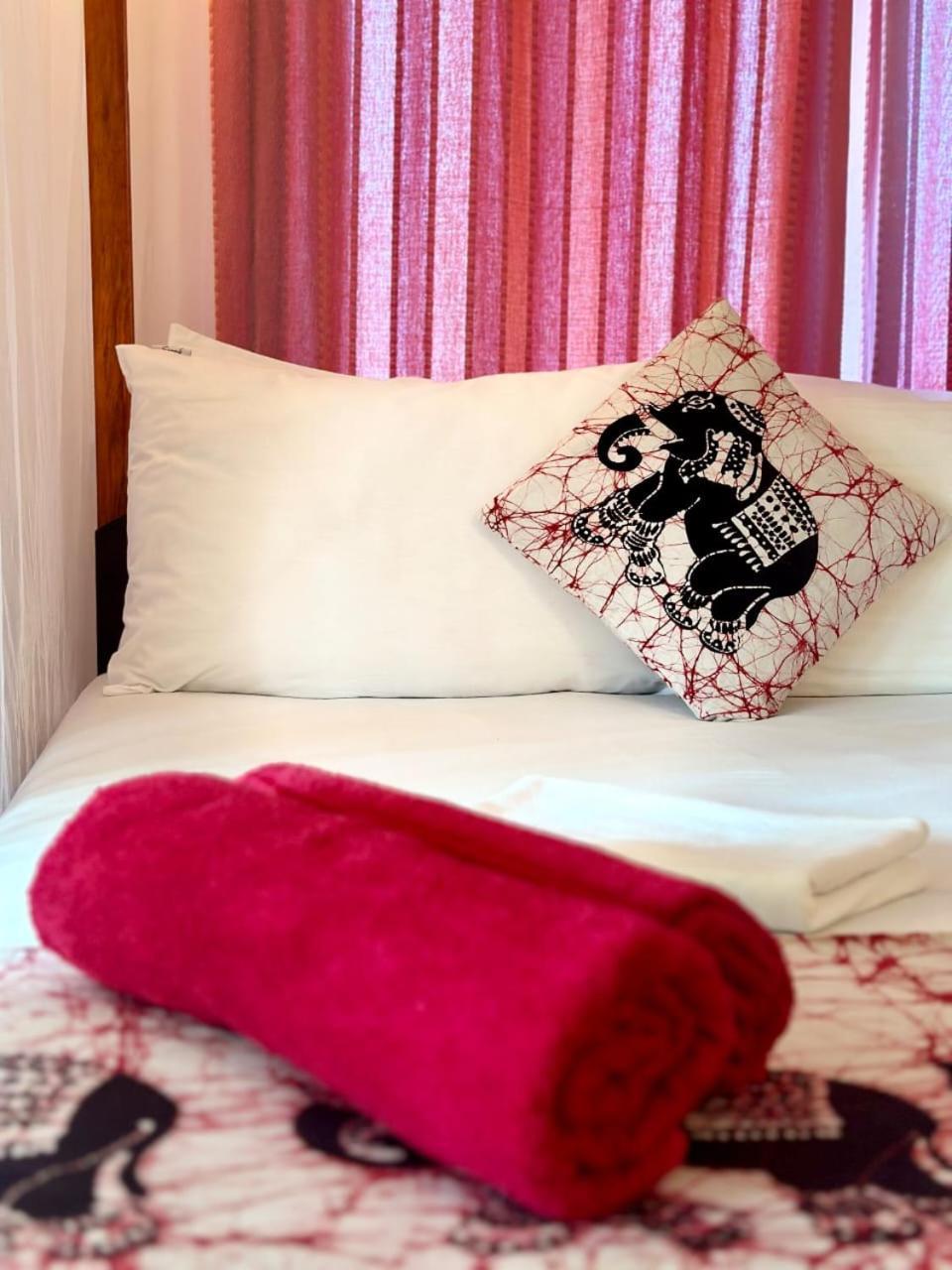 Villa Sunny Days Хикадува Екстериор снимка